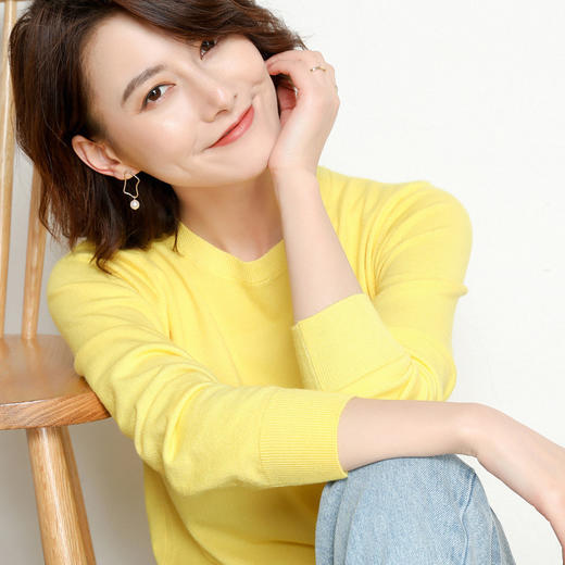韩版爆款纯色针织衫新款新品  韩版毛衣女套头圆领短款宽松百搭打底衫秋冬薄款针织衫新款新品 商品图3