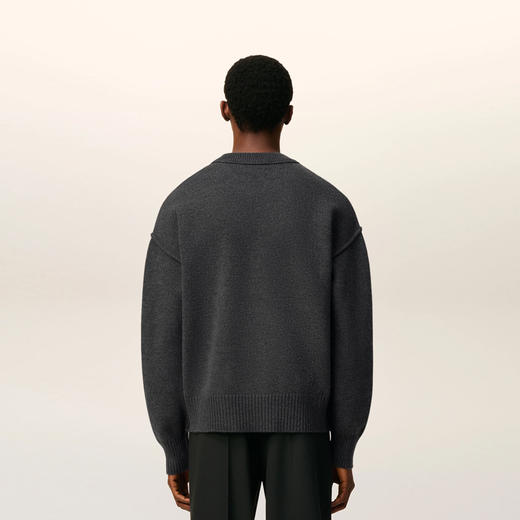 AMI 男女同款心形徽标刺绣嵌花羊毛针织衫 深灰色 UKS838 018 084 商品图2