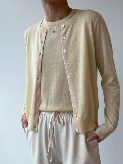 Puree｜#1979 Petite Cardigan 精纺羊绒开衫 [  黄 / 灰 / 蓝 / 米粉 ] 商品图8