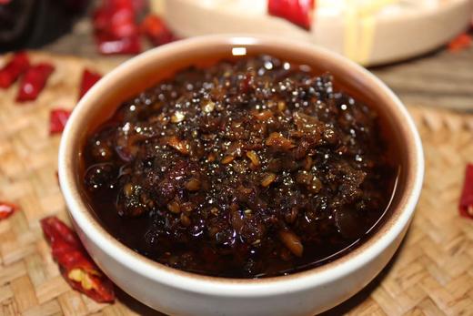 鸡枞油火烧辣椒酱 100g/瓶 商品图1