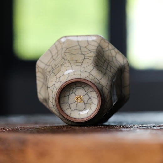 问鼎哥窑传世复刻款谭影杯 商品图2