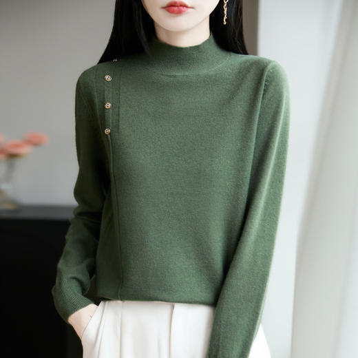 2025新款秋冬半高领打底衫纽扣毛衣女宽松外穿针织上衣洋气毛衣 商品图6