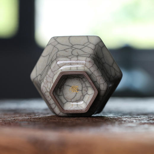 问鼎哥窑传世复刻款坤舆杯 商品图2