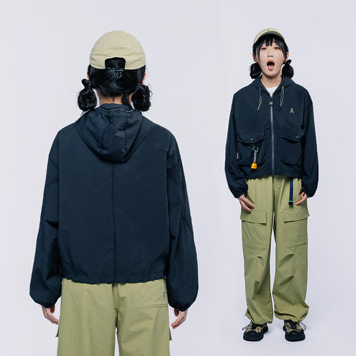 【品牌特惠】ACMEITEM爱棵米-女士连帽外套GAG2210432E 商品图1