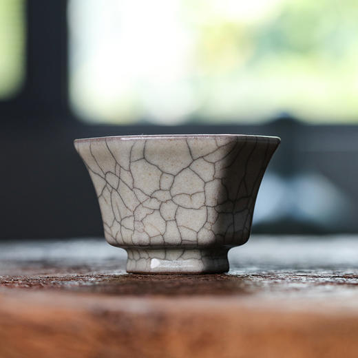 问鼎哥窑传世复刻款坤舆杯 商品图0