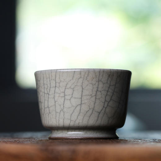 问鼎哥窑传世复刻款容天杯 商品图0