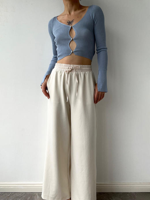 丝所｜S22T004 静海真丝针织镂空短开衫［ 蓝AC / 棕BC / 紫CC / 黑DC ] 商品图3