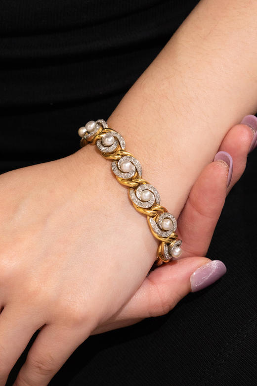 独角鹿西洋古董1900年代法国出品曲链式旋涡造型18K黄金镶嵌天然海水珍珠及钻石手链 商品图1