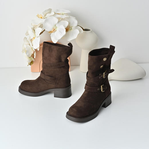 经典鲨2025冬季专柜新款百搭圆头舒适通勤两穿粗跟短筒靴女KW230-558011 商品图2