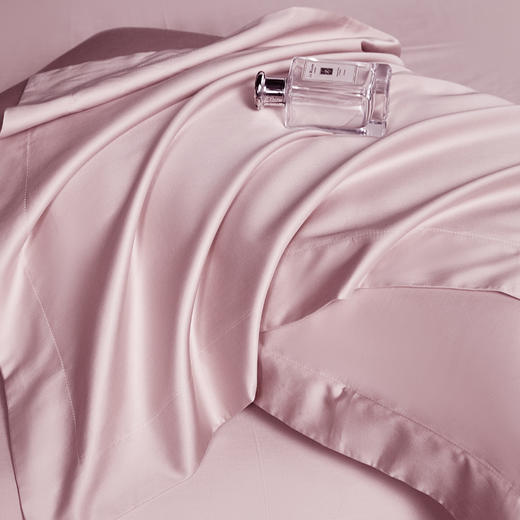 10楼 安睡宝 柔光甄丝三/四件套-凤仙粉 吊牌价2499~3299元   活动价699~899元 商品图2