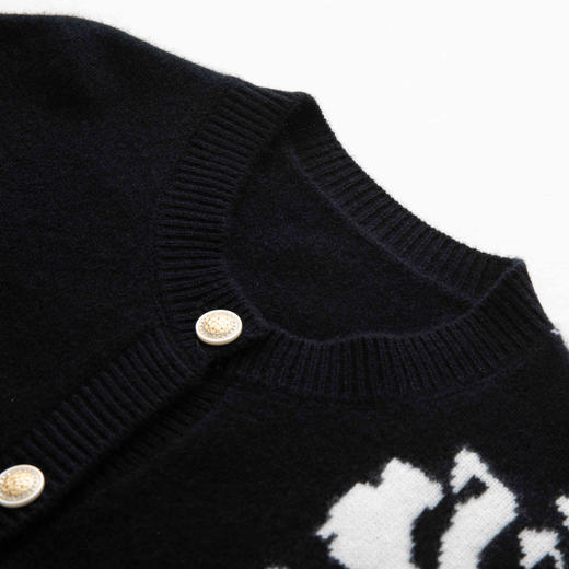 100山羊绒圆领宽松针织羊绒开衫上衣 商品图1