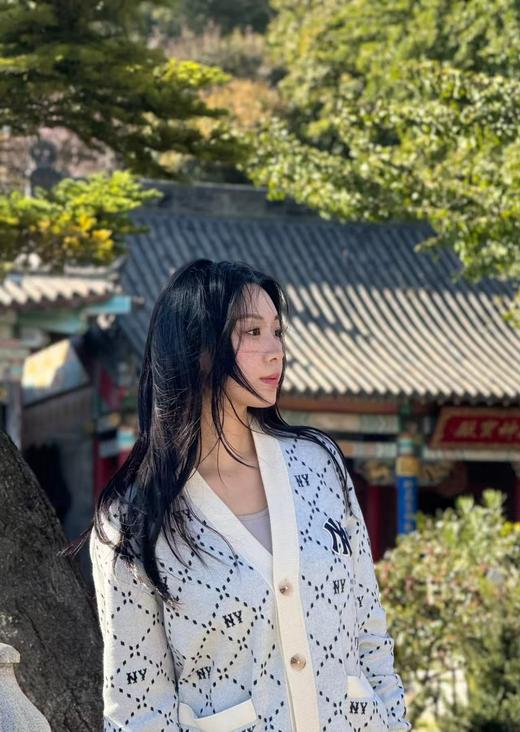 得物同步MLB男女同款慵懒风满印老花针织外套开衫 商品图4