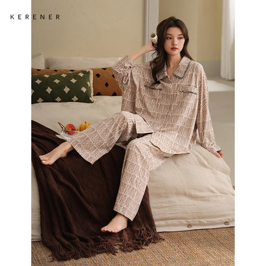 可人儿春秋季带胸垫奥力棉女士长袖长裤睡衣可外出纯棉家居服套装 商品图3