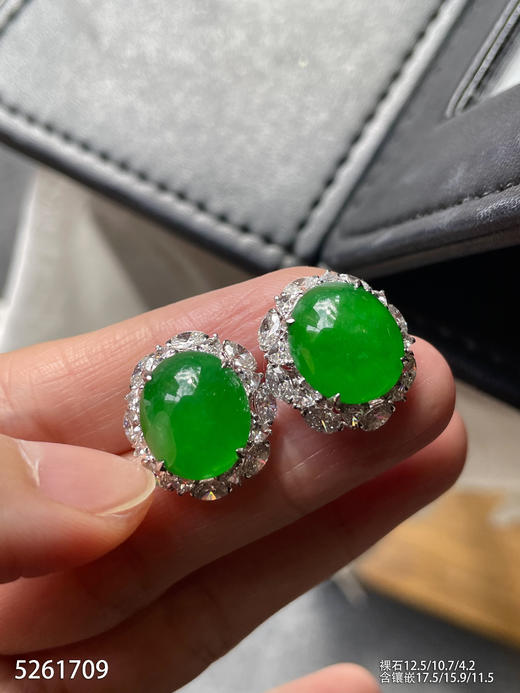 5261709，蛋面耳钉。具体价格微信咨询 商品图2