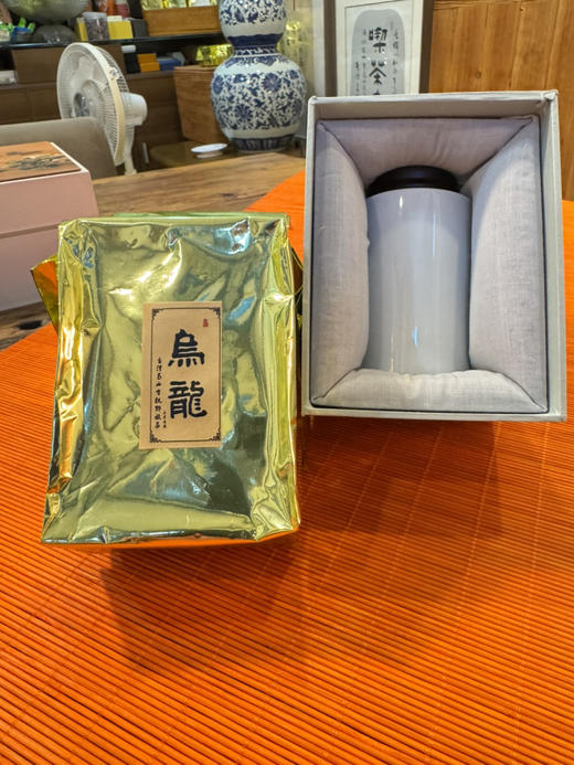 秒杀。一盒+老农福园 或春回100克。自己备注 只能选一种老农的茶 商品图0