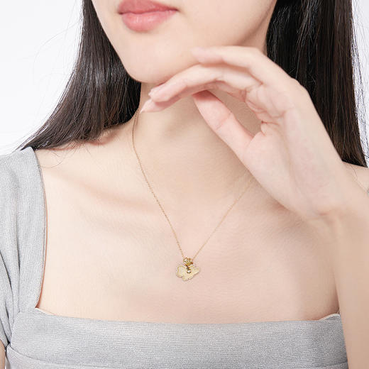 大英博物馆 东方梦境系列 如意萌马 玉髓项链 商品图3