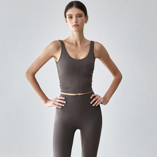 【限时秒】YOGACODE【火树银花系列】玻尿酸U领宽肩带3D聚拢胸垫裸感运动背心女DWB125563 商品图3