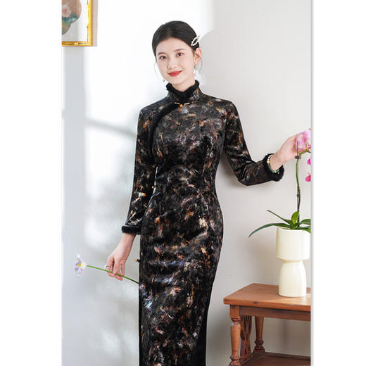 SKY 361821金钻绒加厚加绒长款七分袖旗袍 商品图3