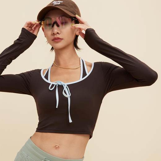 【限时秒】YOGACODE【火树银花系列】假两件挂脖长袖瑜伽服女固定杯短款运动上衣DWT125654 商品图4