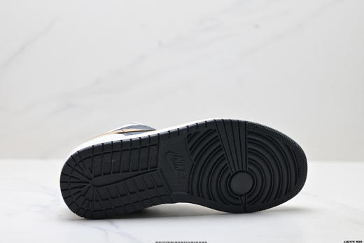 耐克乔丹Air Jordan 1 Low低帮休闲运动板鞋IH0649-021男女鞋 商品图8