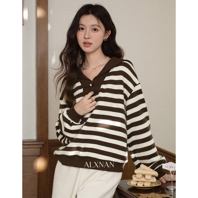【6折秒杀】鹿向南「暖棕漫柔」海军领棕色条纹卫衣女秋宽松显瘦设计感上衣L58155