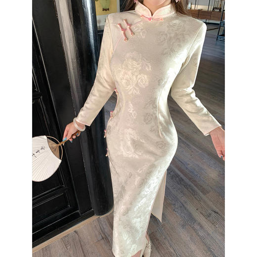 秋冬旗袍女新中式2025新款长袖订婚礼服平时可穿绝美气质高端改良 商品图3