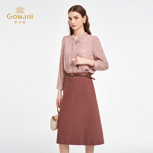 乔万尼2025新品复古烟熏红A字版型垂坠感显瘦半身裙ED3D239 商品图2