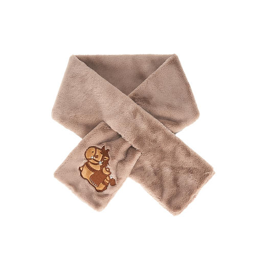 大英博物馆 新年系列 马上有钱刺绣毛绒围脖围巾-灰驼色 米色 黑马公仔毛绒围脖围巾-黑色 商品图10