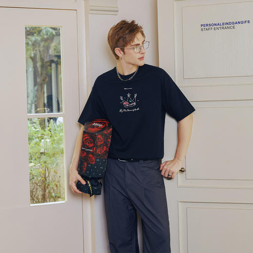 【陈立农联名】陈立农2025青春为名演唱会联名款IDEVERRAY新款王子皇冠印花高磅纯棉情侣装短袖T恤 商品图4