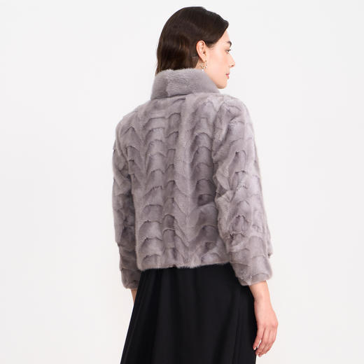 EITIE爱特爱时尚气质立领显瘦短款水貂毛皮草外套2025冬季新款D2593919X 商品图4