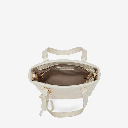 【云粉节】BF楼百思图2025冬季新款水桶包时尚复古通勤女包TY083DX5吊牌价499.现价299 商品图2