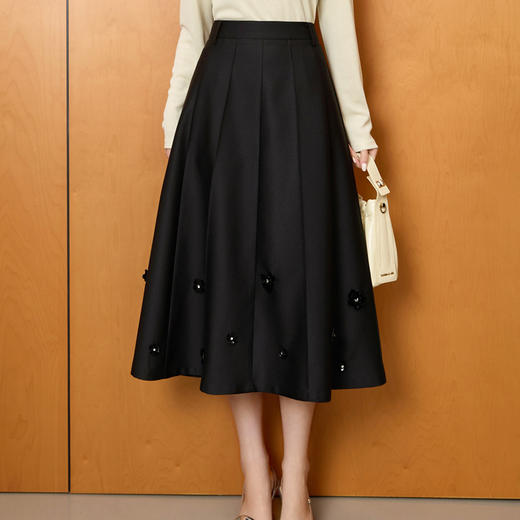 A53902025秋季新款高腰显瘦A字半身裙花朵钉珠中长裙 商品图2