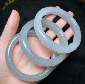 D和田玉手镯-烟紫宽条