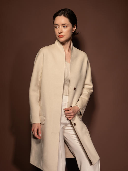 Puree｜#0929 Invisible Lapel Coat 弧形领隐形前扣大衣 [  米白 / 苍绿  ] 商品图1