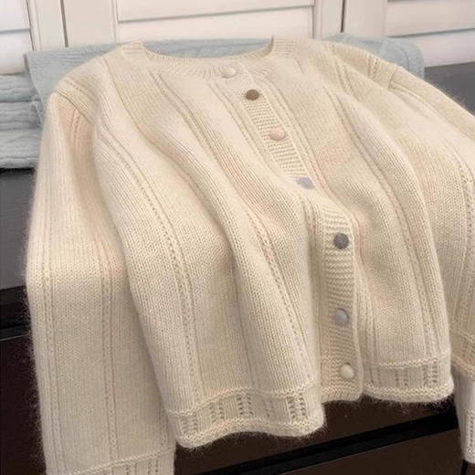 小香风浣熊绒针织开衫 春秋慵懒风软糯短款上衣 毛衣外套外穿 商品图6