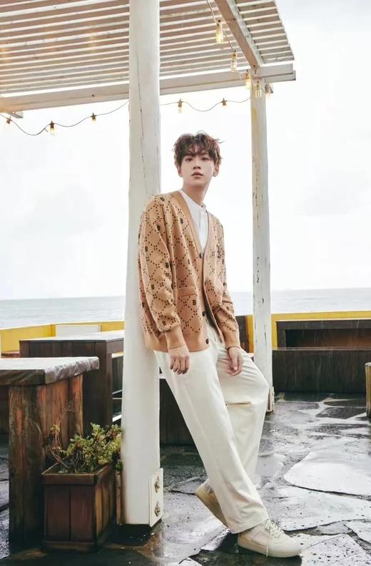 得物同步MLB男女同款慵懒风满印老花针织外套开衫 商品图10