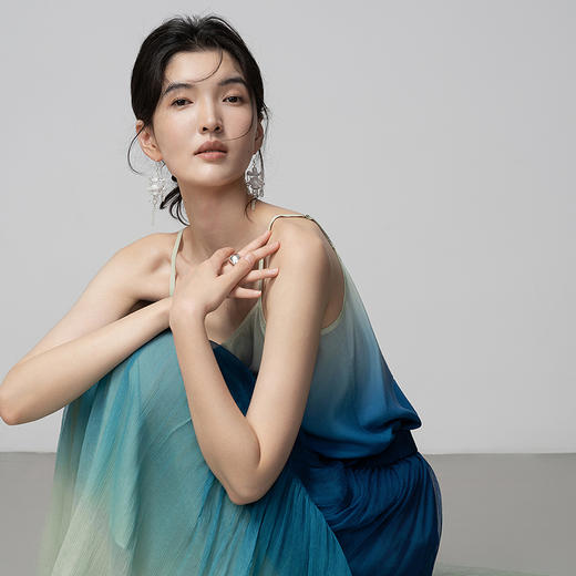 【林栖设计小店】真丝半身裙青绿渐变压褶显瘦2025秋冬新款桑蚕丝裙子女T1954196 商品图1