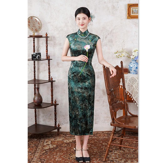 SKY 361825港风中式长款无袖丝绒时尚改良新中式日常修身旗袍 商品图1