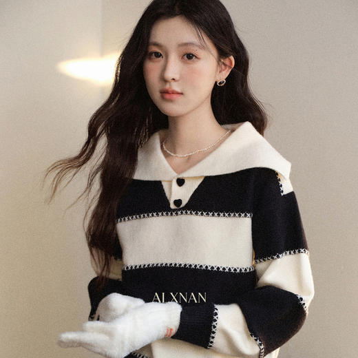 鹿向南「晚冬回信」慵懒风黑白条纹翻领针织毛衣女秋宽松显瘦上衣 商品图1