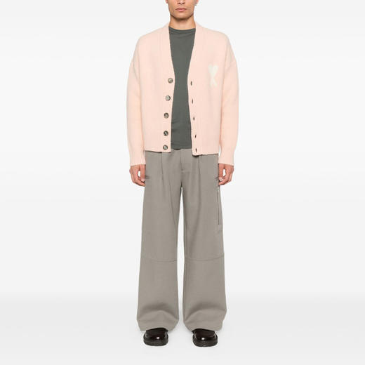 AMI 男女同款心形徽标刺绣嵌花混纺羊毛针织开衫 粉色 UKC365 KN0135 6807 商品图3