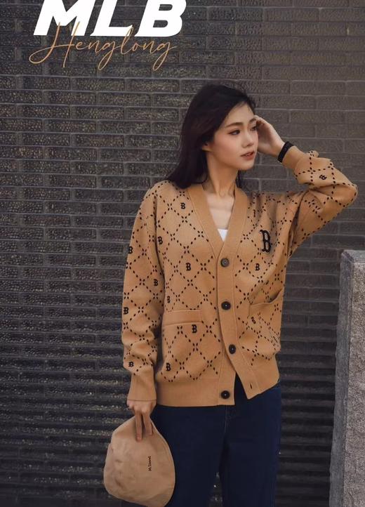 得物同步MLB男女同款慵懒风满印老花针织外套开衫 商品图2