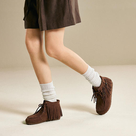 千百度流苏薄底西部牛仔靴女加绒保暖复古美拉德短靴A25559101 商品图1