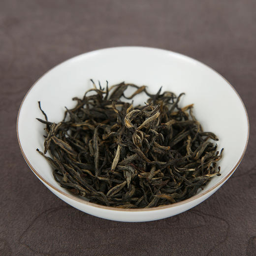 弘春茗茶天际红正山小种红茶义之春条盒装108克 商品图3