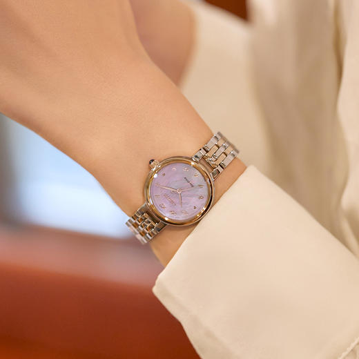 西铁城/CITIZEN光动能时尚贝母表盘女表EM0996-84Y 商品图5