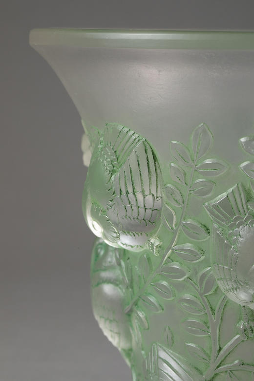 独角鹿西洋古董1930年法国顶级水晶工坊莱俪LALIQUE设计出品「Saint François 圣方济各」主题绿色欧泊水晶花瓶 商品图2