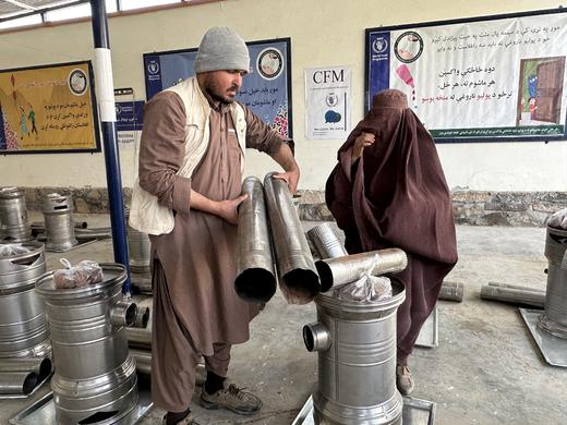 为阿富汗家庭提供一套传统取暖炉（Bukhari） 商品图11