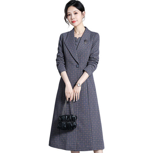 QYM H3385-Y连衣裙两件套A字裙西装领中长款风衣外套时尚套装 商品图4