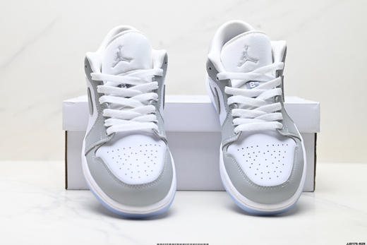 耐克乔丹Air Jordan 1 Low低帮休闲运动板鞋IH0649-021男女鞋 商品图6