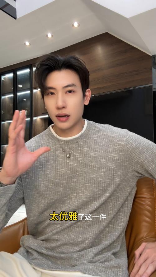 87765SDSA男士秋冬新款痞帅男装潮流针织撞色圆领假两件长袖T恤时尚 商品图0