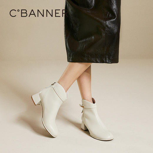 【云粉节】BF楼千百度粗高跟轻奢羊皮靴女2025冬季新款时装靴扣饰加绒保暖短靴子A25519916吊牌价1399活动价1119 商品图0